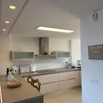 Nyaraló House Bermuda