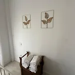 Nyaraló House Bermuda *